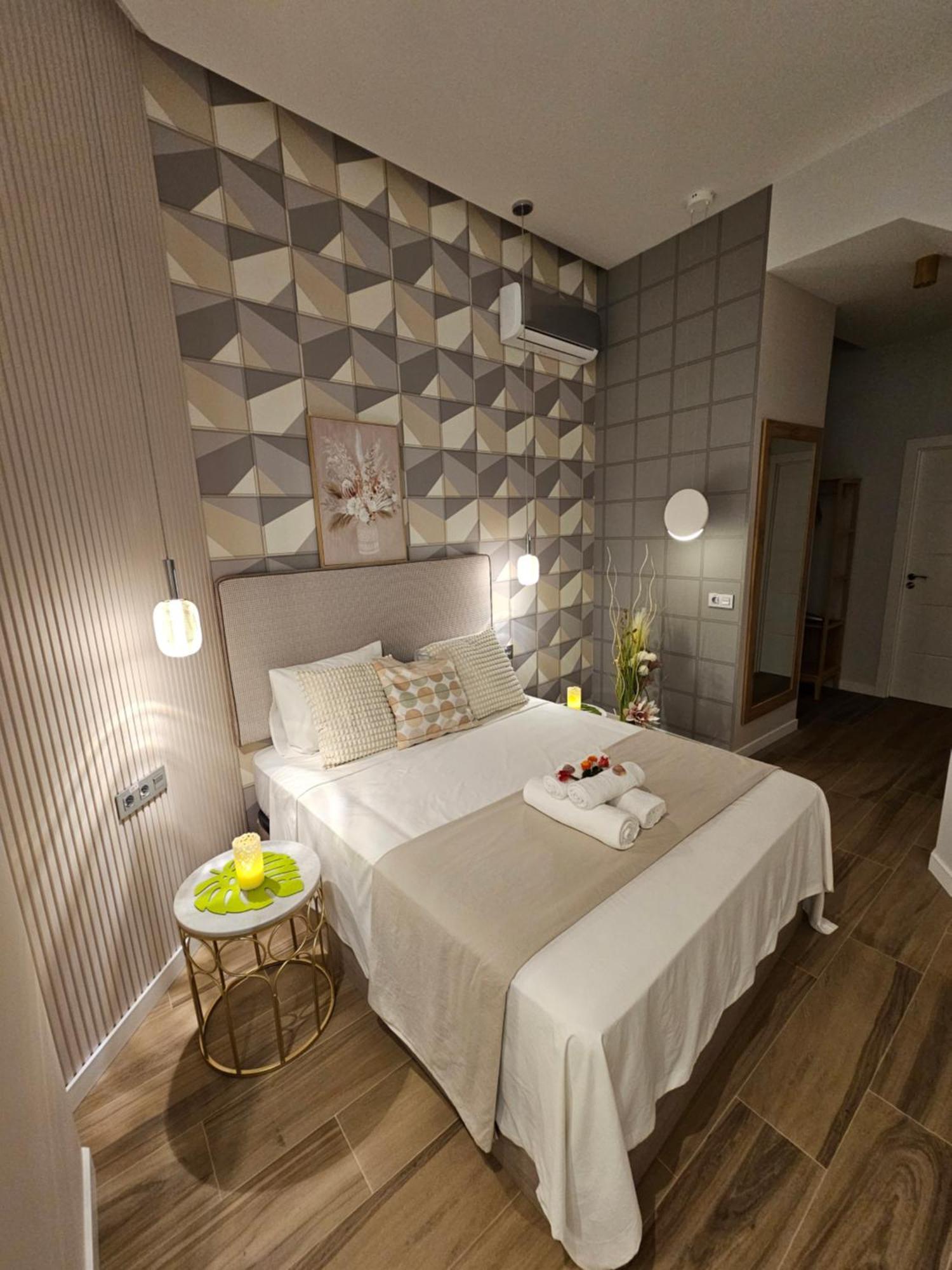 Lounge Garden Sea Relax Apartment บาเลนเซีย ภายนอก รูปภาพ
